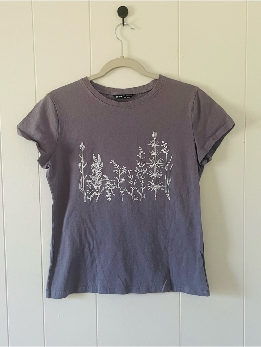 SHEIN Lavender Purple Floral Outline Short Sleeve Tee